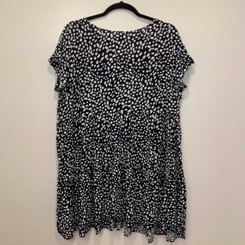 NWOT Loralette Women Plus Mixed Media V-Neck Ruffle dress Sz 26-28 Black White - Picture 3 of 10